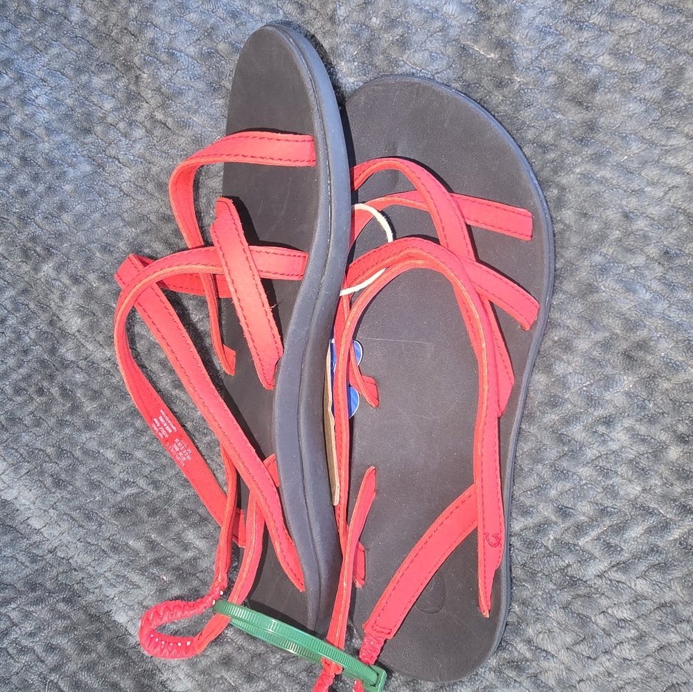Olukai girls Kalapu sandals